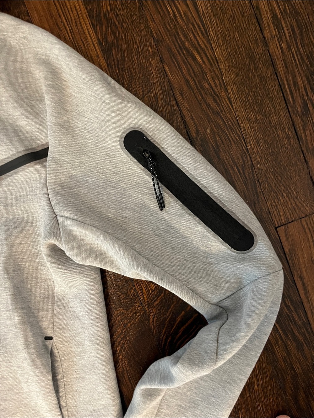 Nike tech zip front sweatshirt like new size men small or children’s extra large - Picture 3 of 7